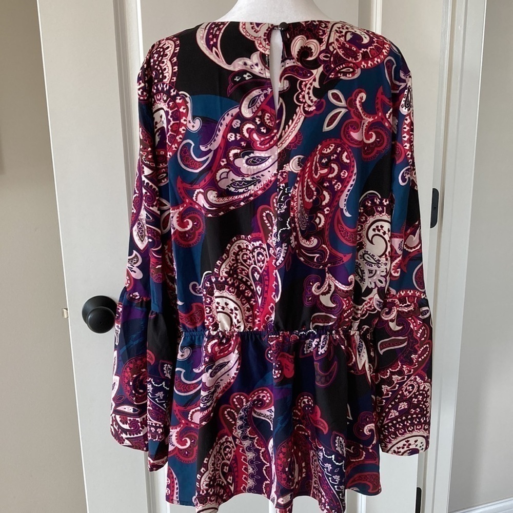 Lane Bryant Outlet 20 blouse faux wrap v-neck bell sleeves paisley - Picture 9 of 14